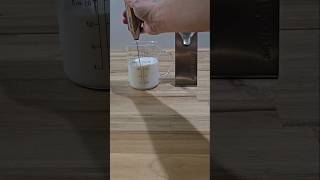 Aerolatte Handheld Milk Frother [upl. by Nytsyrk]